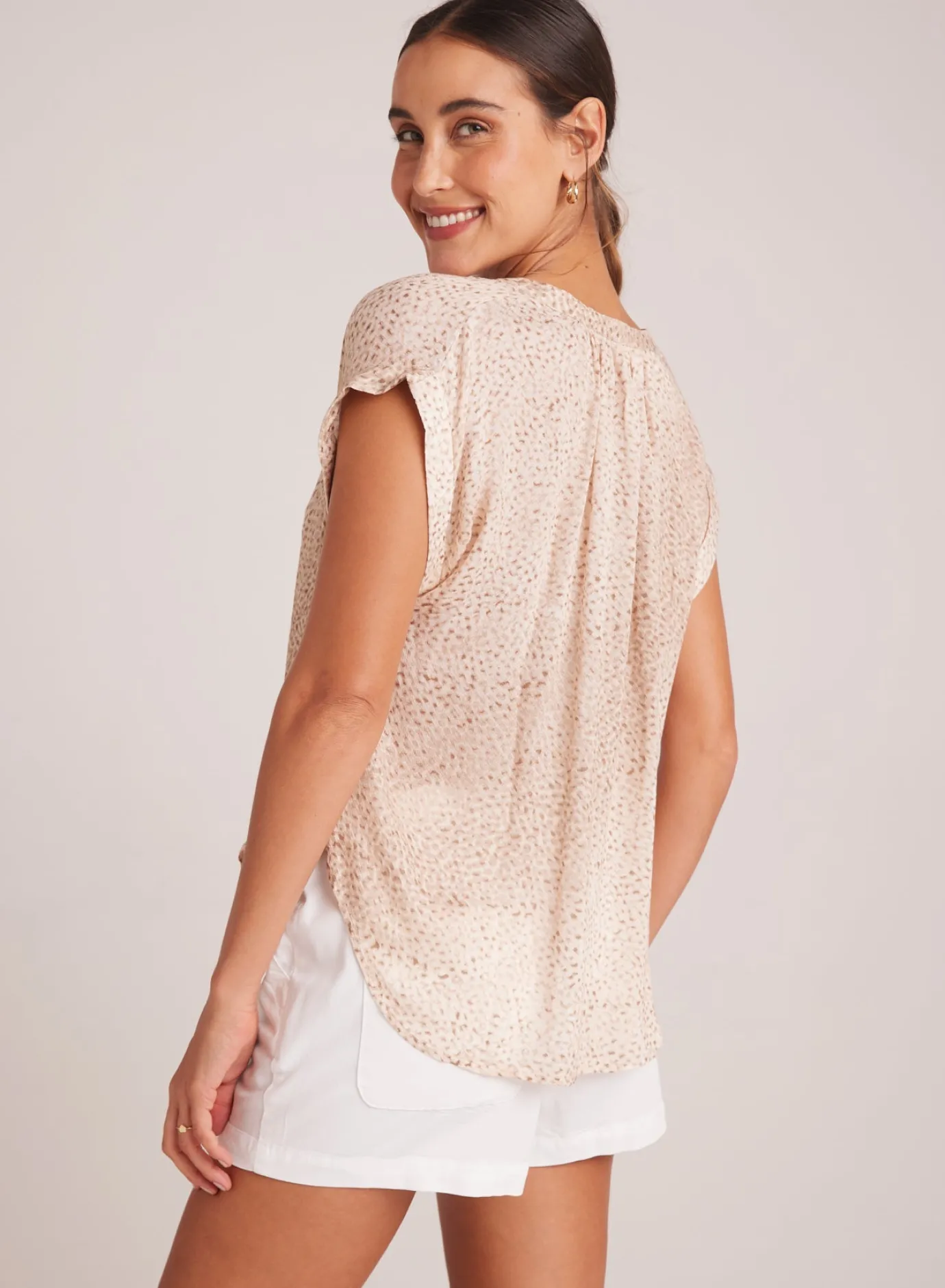 Bella Dahl Cap Sleeve Pullover - Salvador Sand Print- Short Sleeve