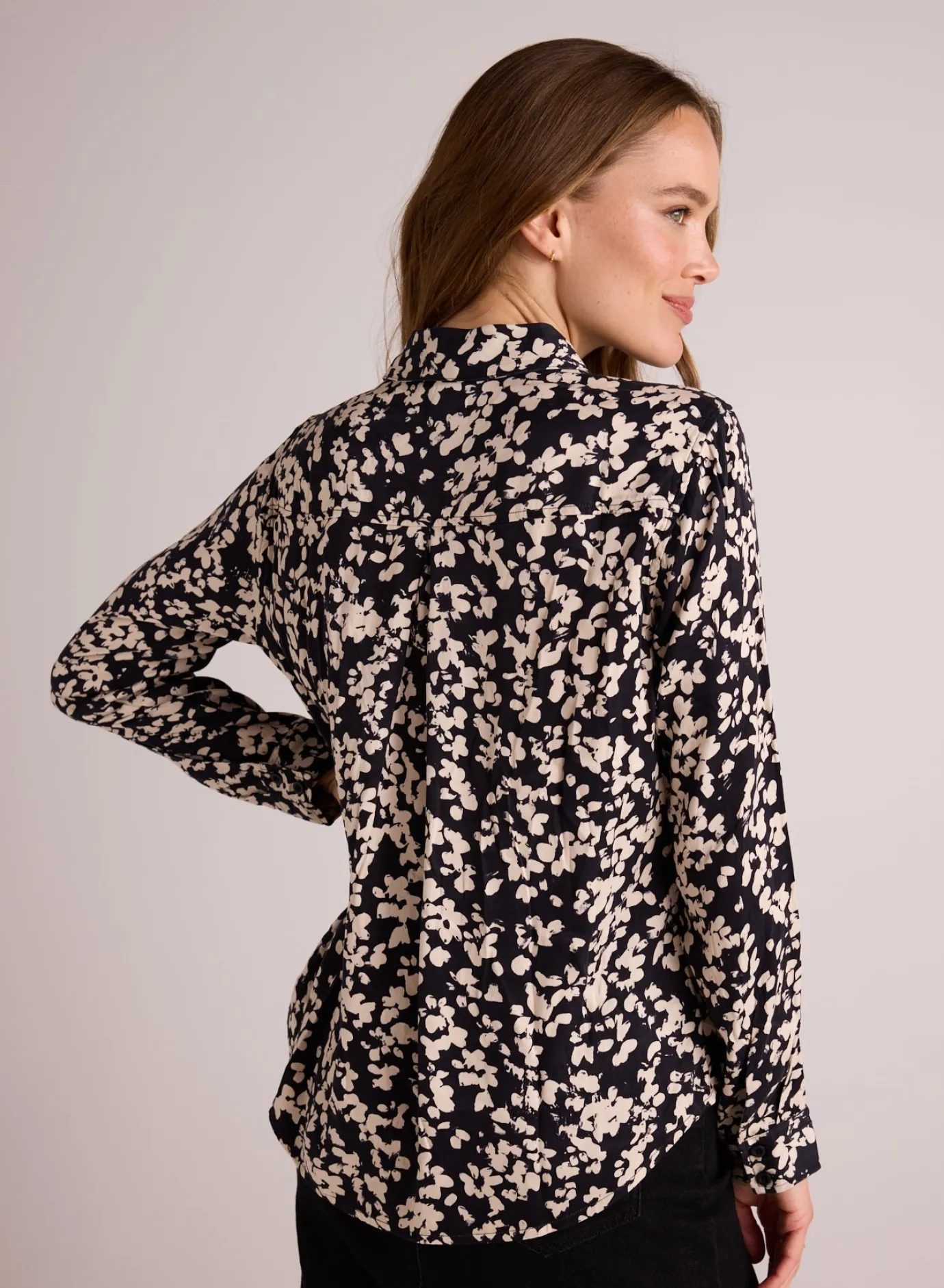 Bella Dahl Clean Shirt - Ditsy Floral Print- Long Sleeve