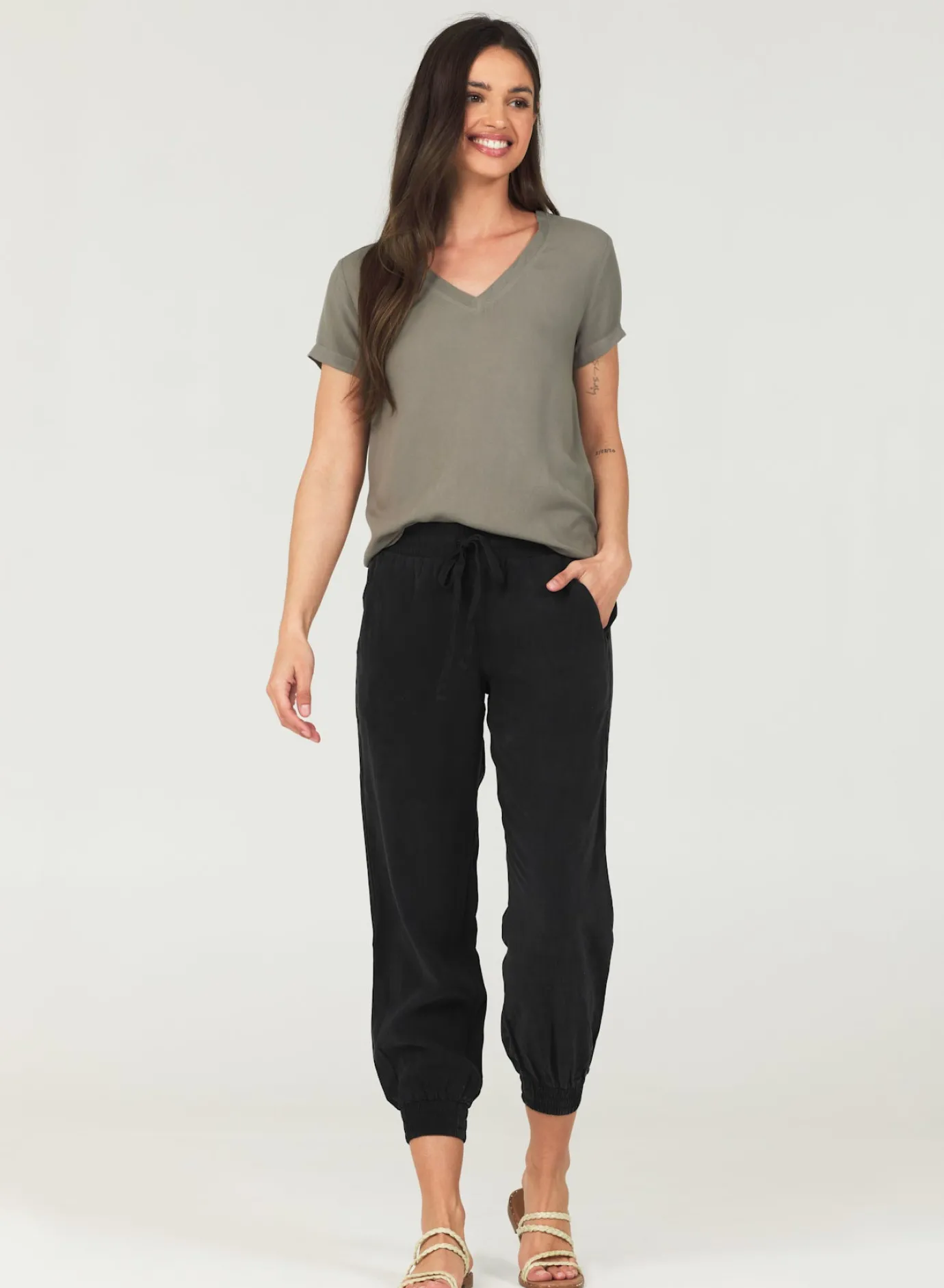 Bella Dahl Easy Drawstring Jogger - Vintage Black- Essentials Bottoms
