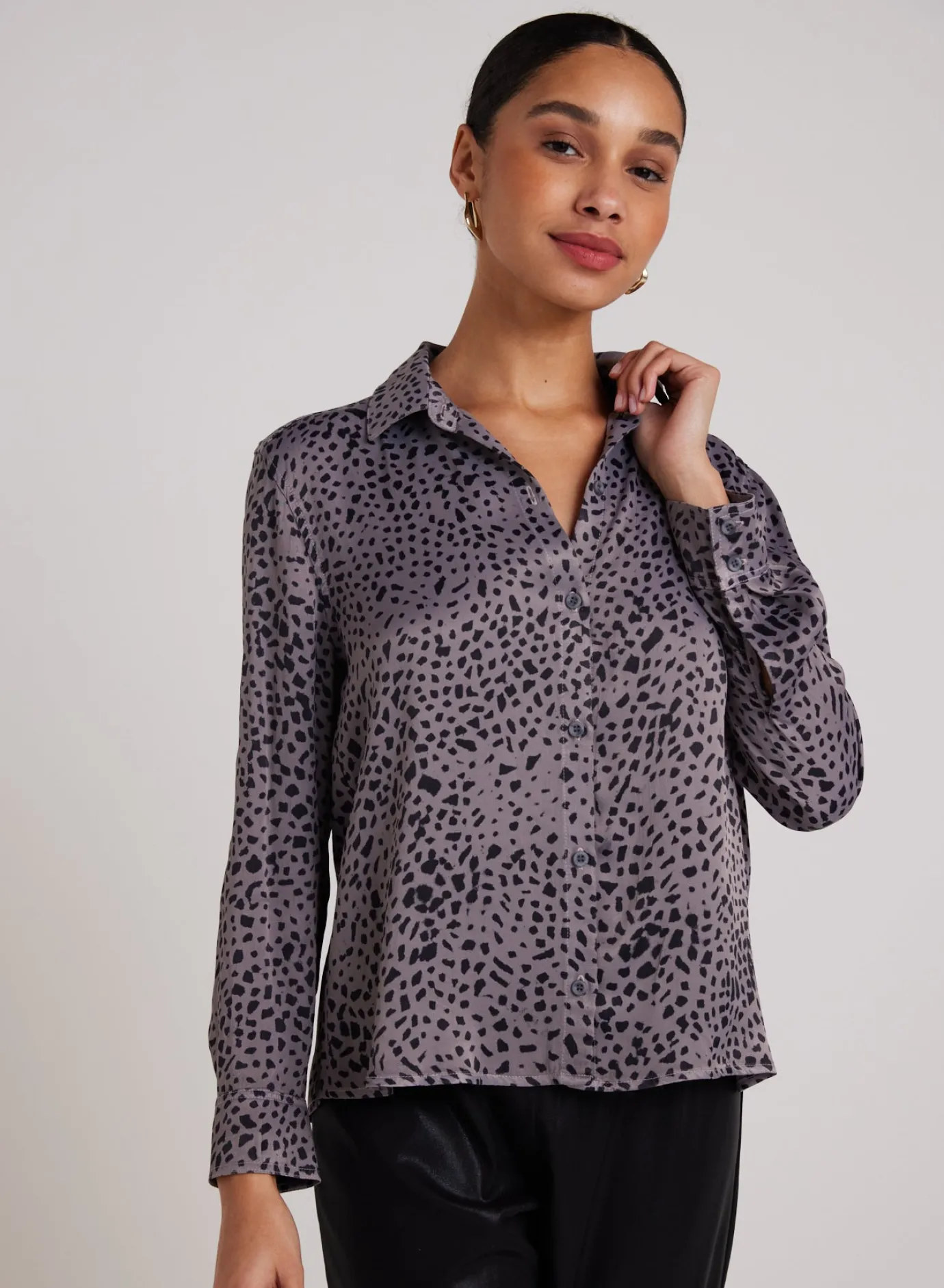 Bella Dahl Flowy Hem Button Down - Onyx Steel- Button Down