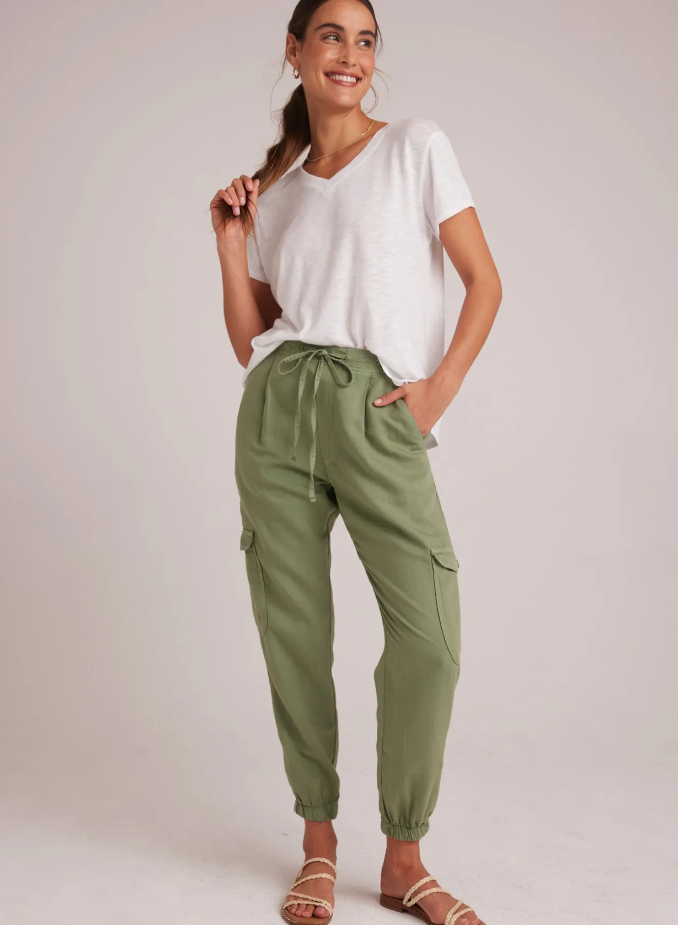 Bella Dahl Isla Pleated Jogger - Lush Foliage- Pants