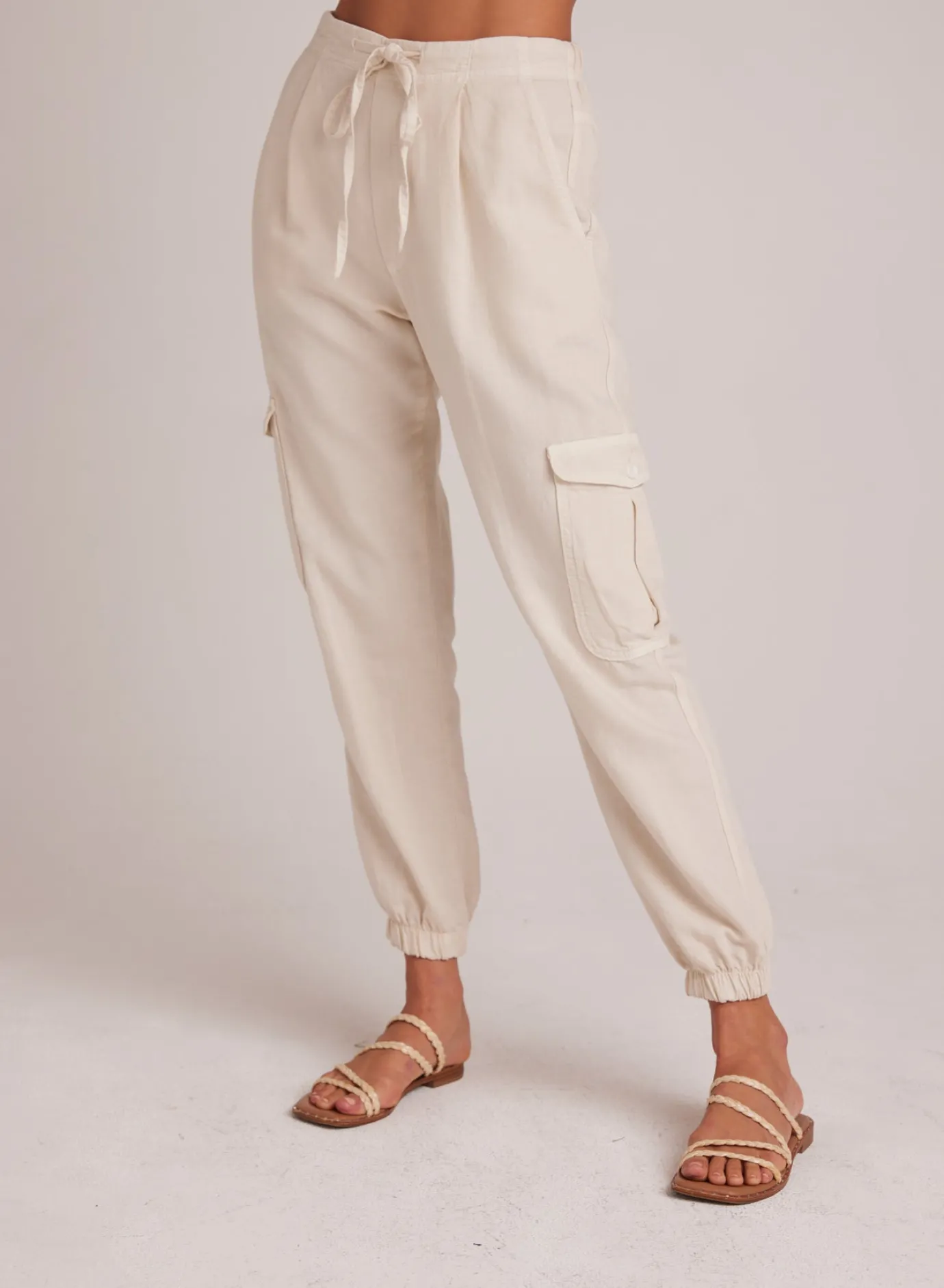 Bella Dahl Isla Pleated Jogger - Seashell Sand- Pants