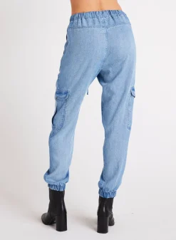 Bella Dahl Isla Pleated Jogger - Vintage Horizon Wash- Pants