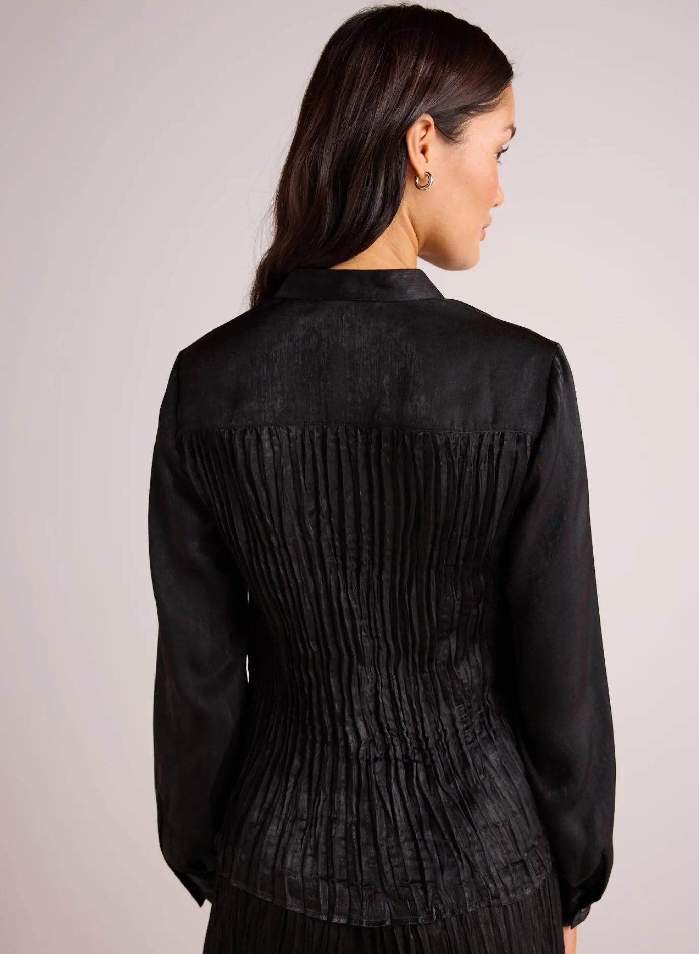 Bella Dahl Pleated Bodice Shirt - - Button Down