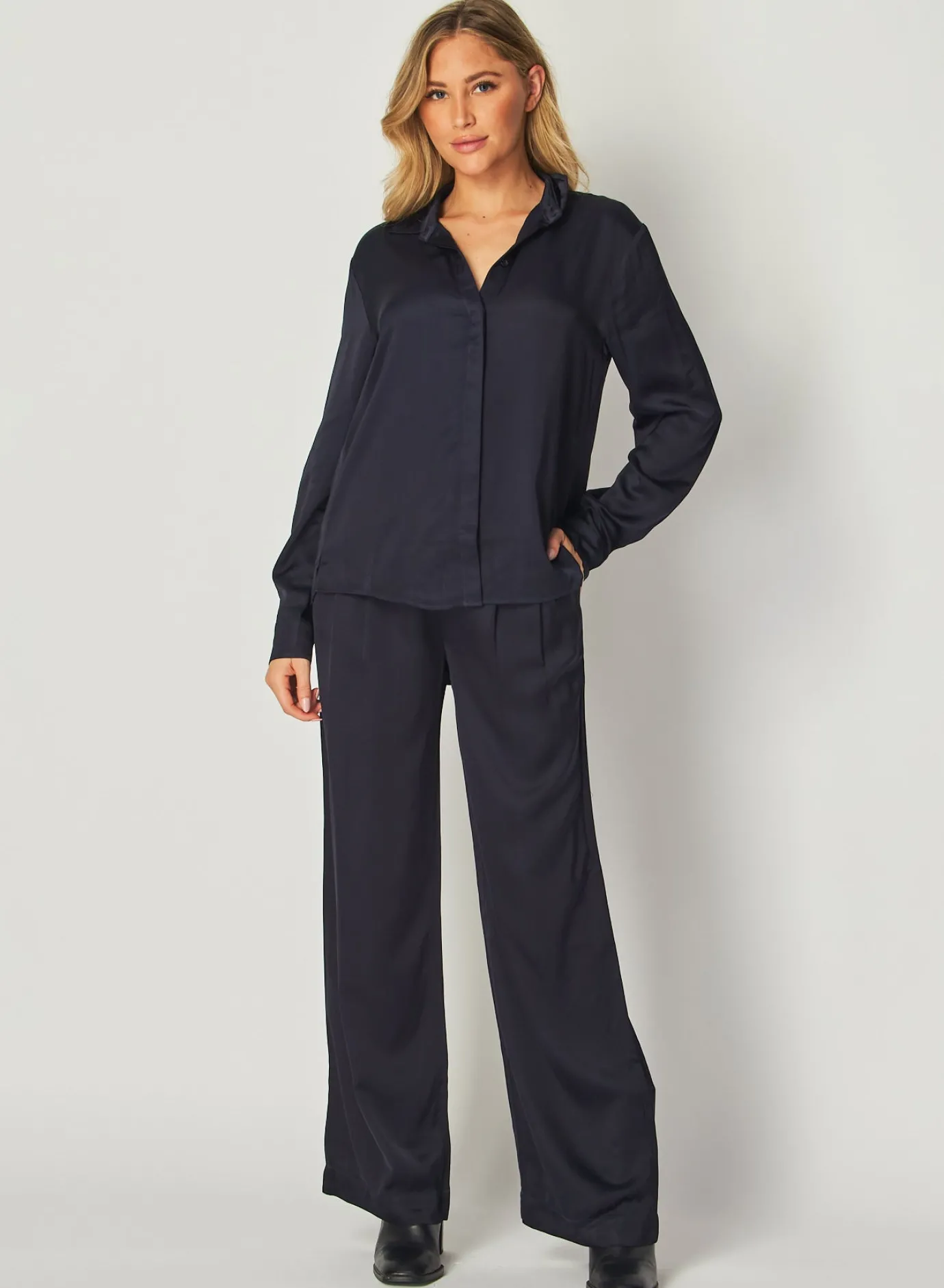 Bella Dahl Pleated Wide Leg Trouser - Navy Eclipse- Pants