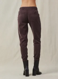 Bella Dahl Pocket Jogger - Chestnut Brown- Joggers