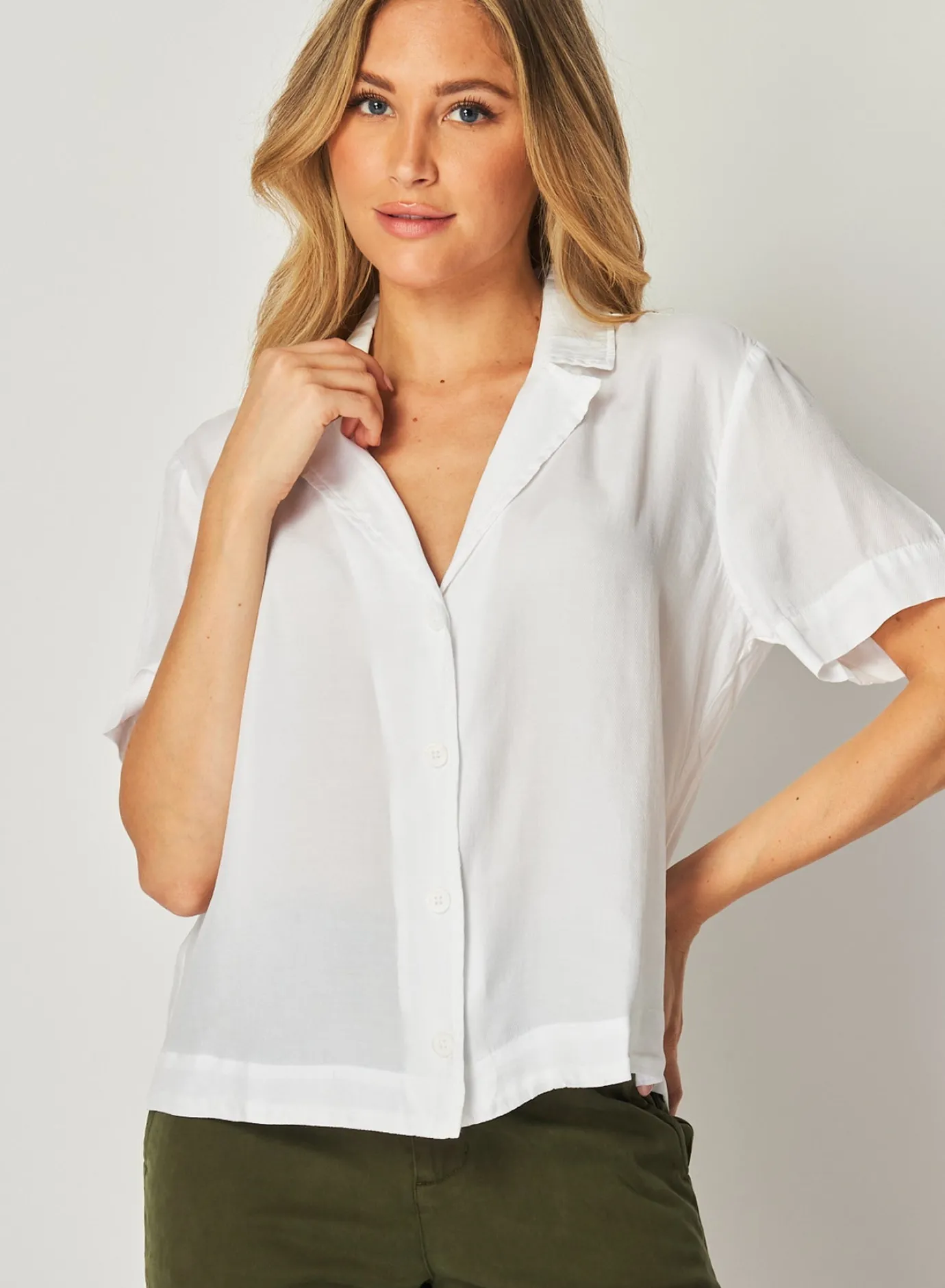 Bella Dahl Short Sleeve Flowy Button Down - - Short Sleeve