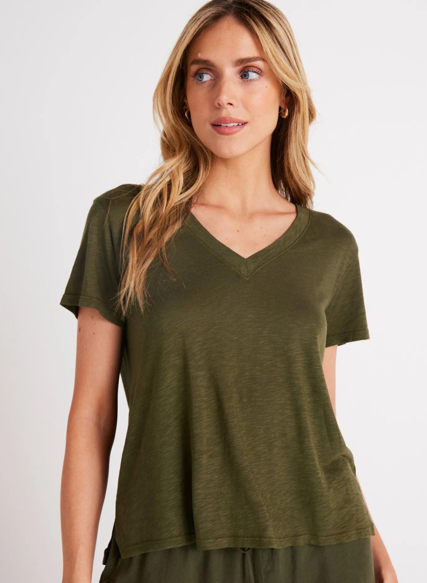 Bella Dahl Side Slit V-Neck Tee - Italian Herb- Short Sleeve