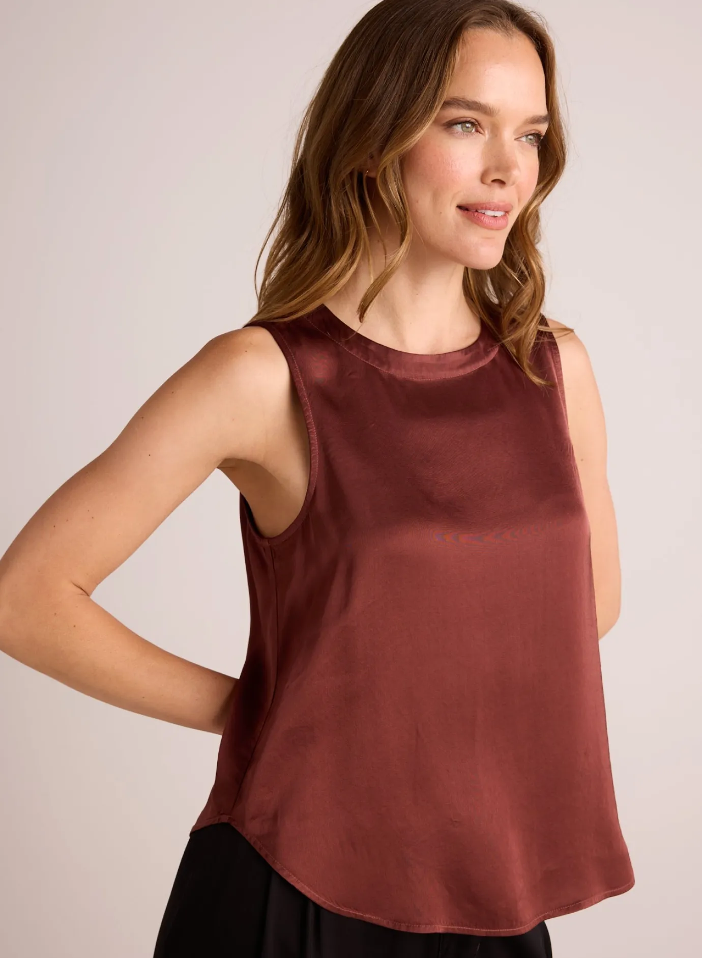 Bella Dahl Sleeveless Crew Neck Top - Brandy Wine- Sleeveless