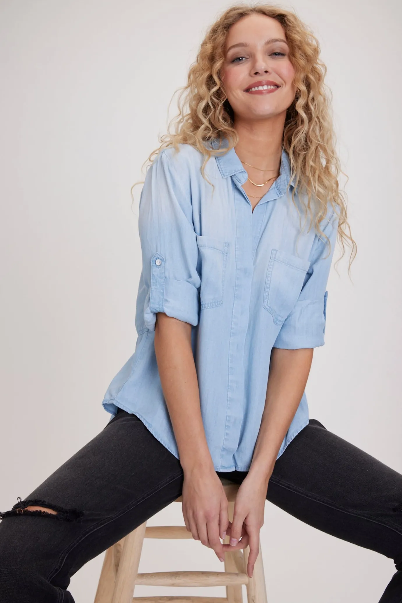 Bella Dahl Split Back Button Down - Sunbleach Wash- Essentials Tops