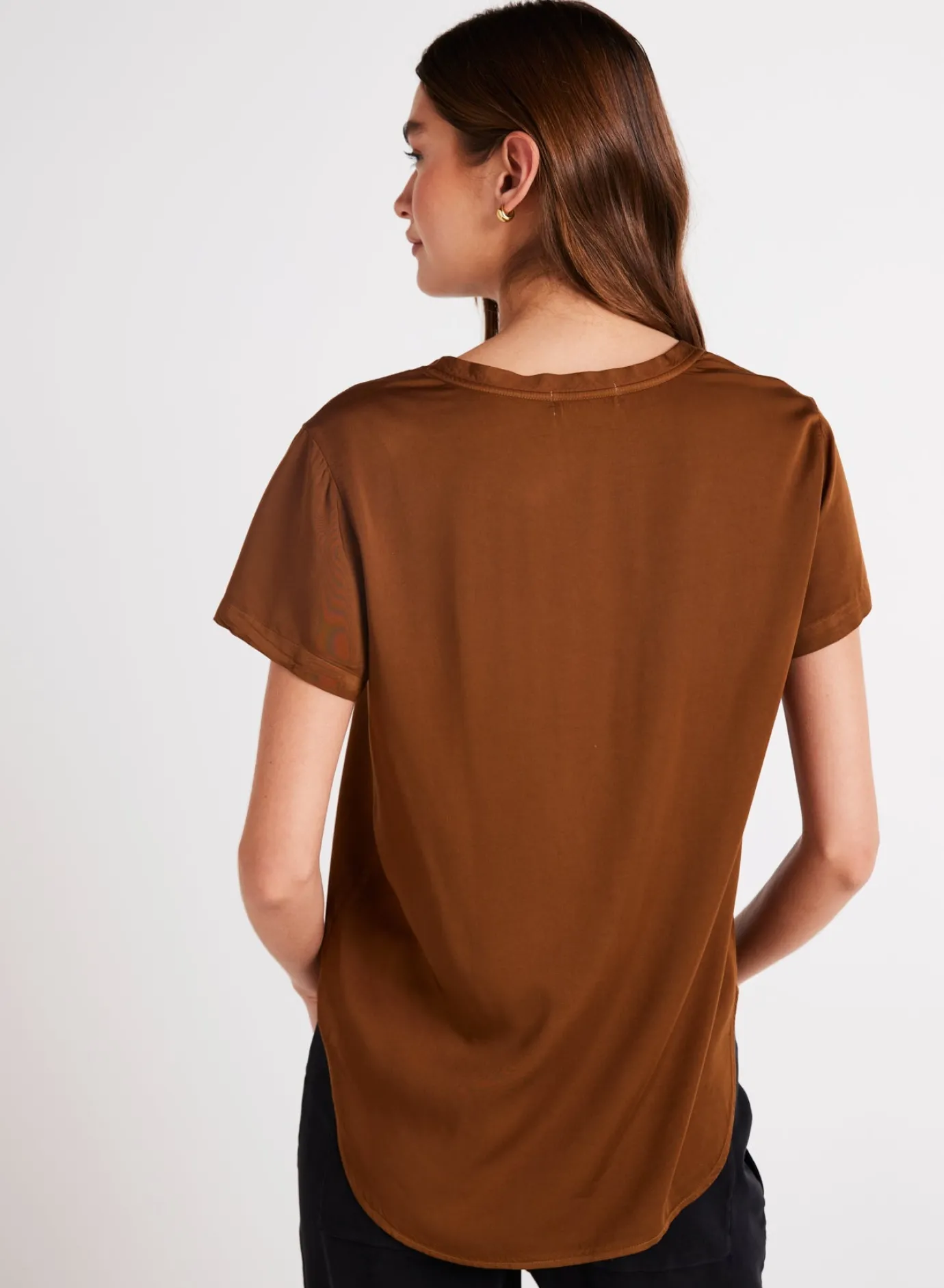 Bella Dahl V-Neck Tee - Twilight Gold- Short Sleeve